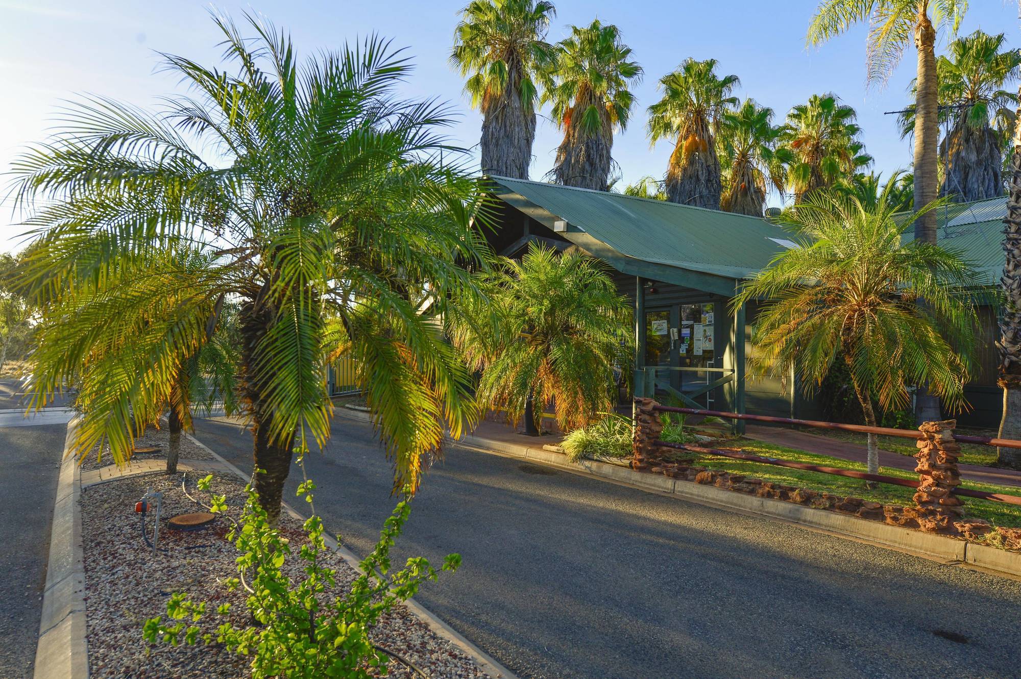 沙漠棕榈艾丽斯斯普林斯汽车旅馆 艾丽丝泉 外观 照片